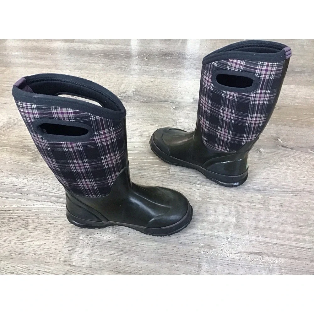 BOGS CLASSIC WINTER Plaid Girls Size 2 Black WATERPROOF Winter Snow BOOTS